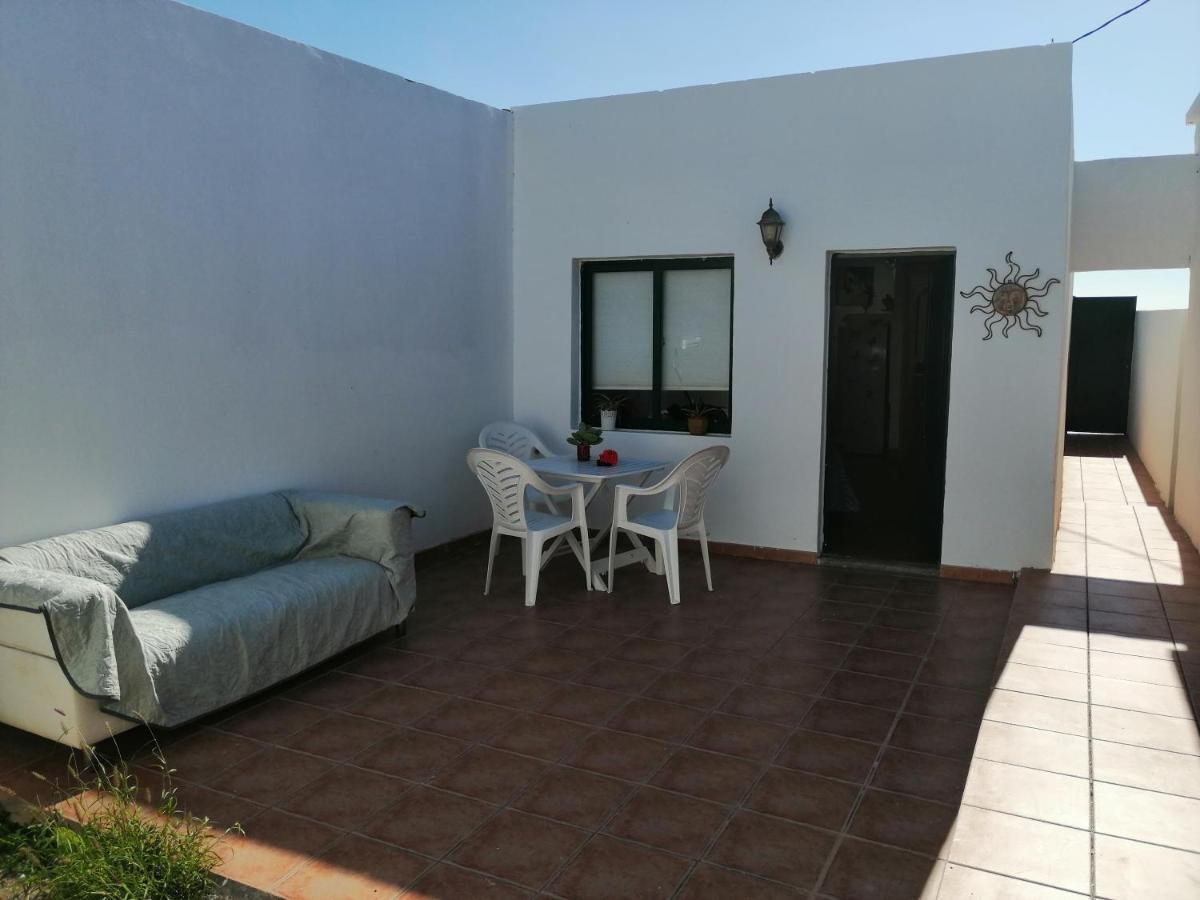 Ayla 2 Apartment Playa Quemada Bagian luar foto